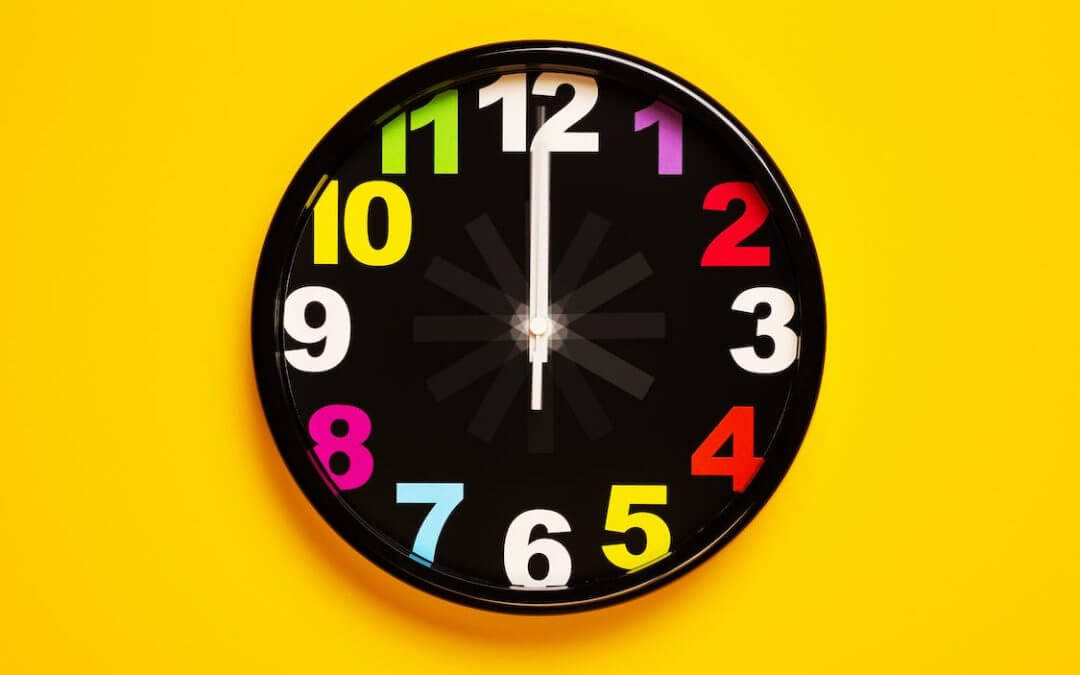 Reasons to Incorporate Wall Clocks Into Your Interior Design