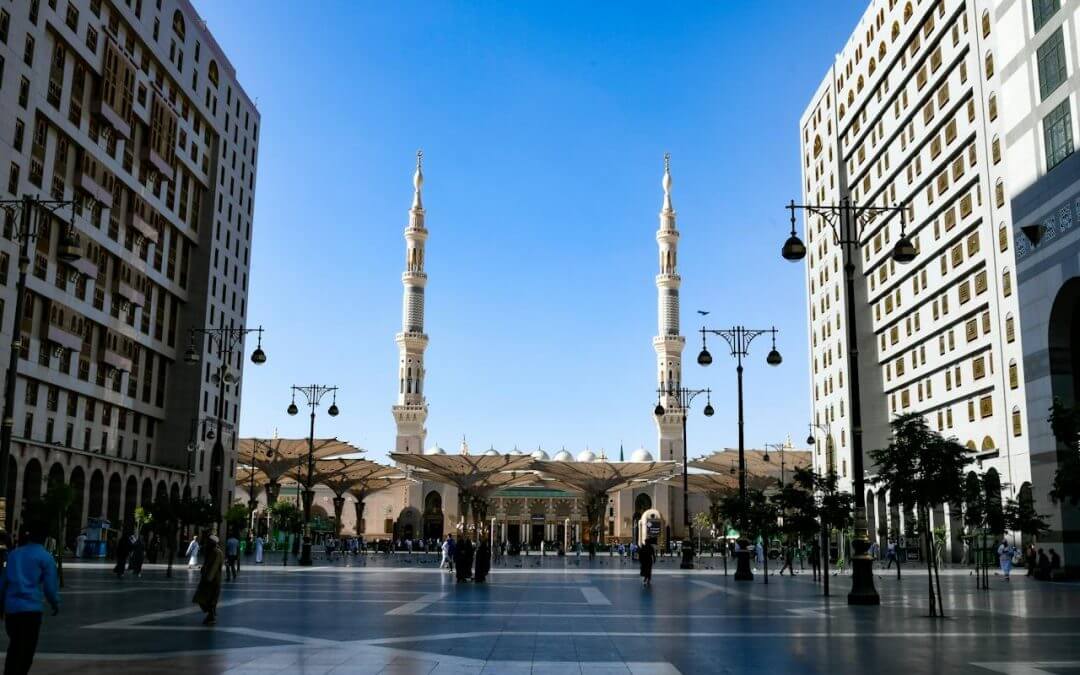 Packing Hacks for a Smooth Umrah Journey